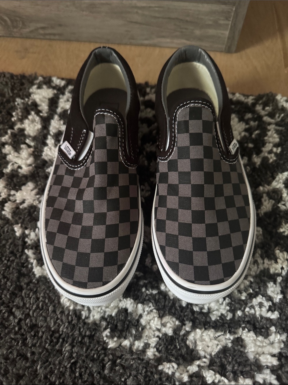 Vans Kids Checkerboard Slip-On Sneakers - Black & Gray new! 2.5